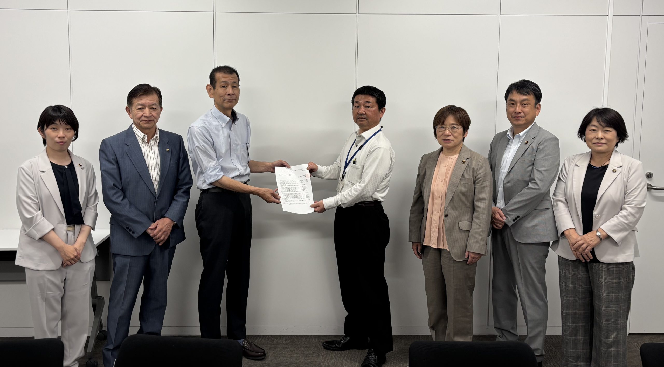 日本共産党高知市議団は、高知市６月補正予算について